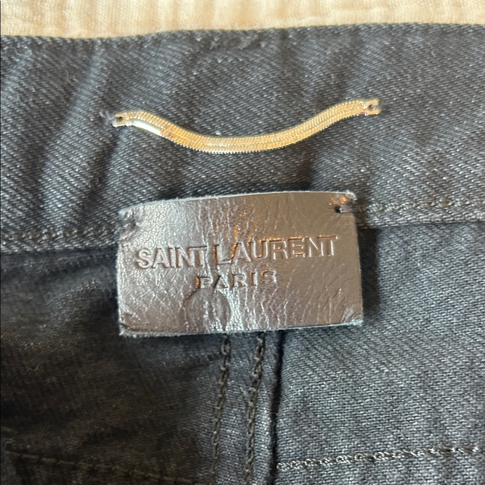 Classic Black Jeans - Picture 2 of 4